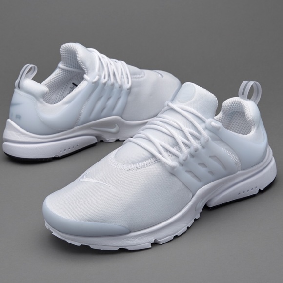 nike air presto white shoes